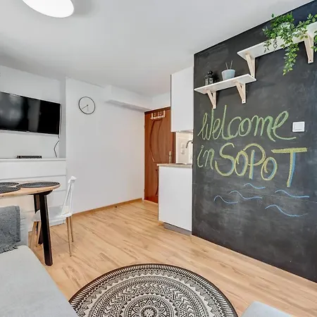 W Dolnym Sopocie W Przyziemiu By Grand Apartamento